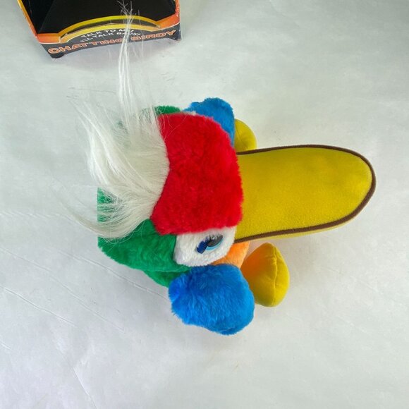 Vintage Toucan Bird Plush Talks Back with Noise Sensor - Picture 5 of 11